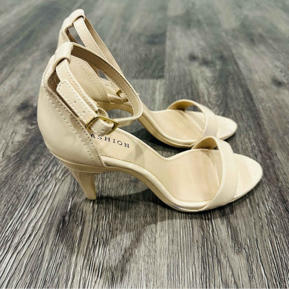 Pashion Footwear The Pashionista